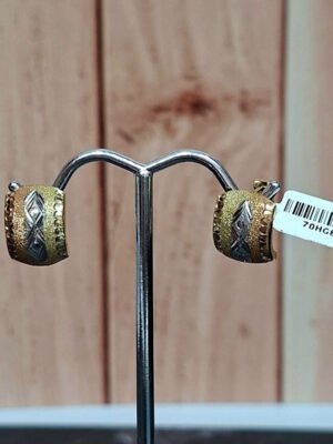 70HG88 Arracada Huggies oro 14 Kt.