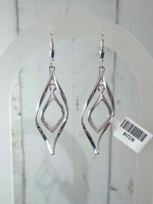 Arete colgante ondulado