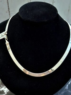 8CD3 Gargantilla plana