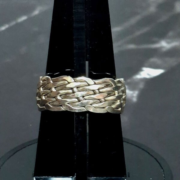 Anillo Tejido